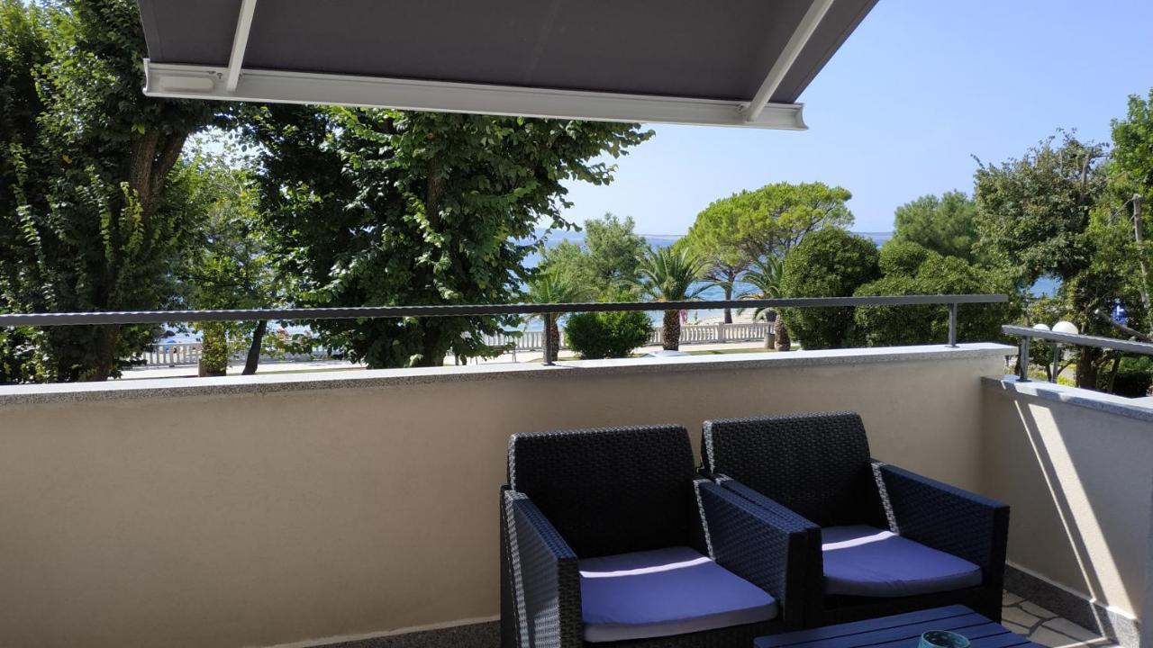 Apartman Katnic By The Beach Crikvenica Bagian luar foto