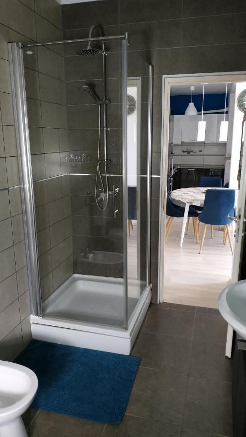 Apartman Katnic By The Beach Crikvenica Bagian luar foto