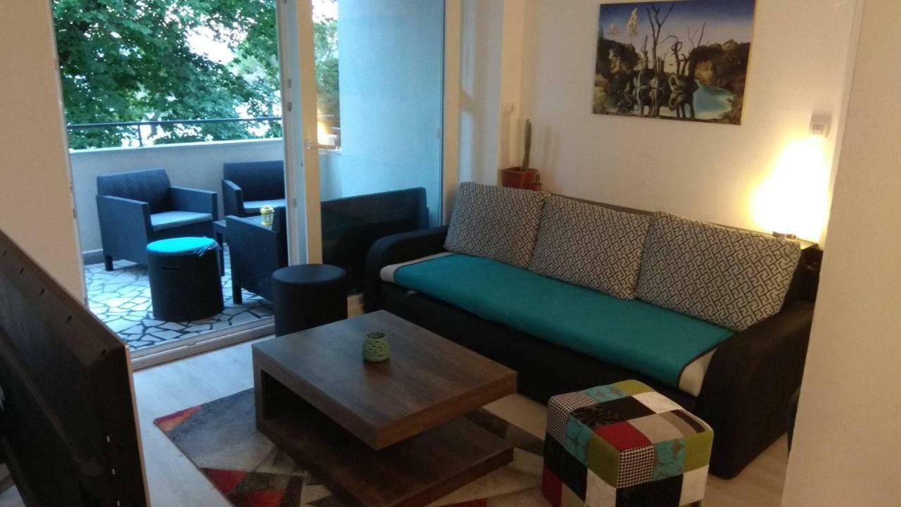 Apartman Katnic By The Beach Crikvenica Bagian luar foto
