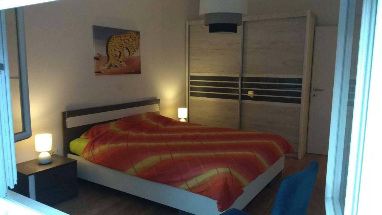 Apartman Katnic By The Beach Crikvenica Bagian luar foto