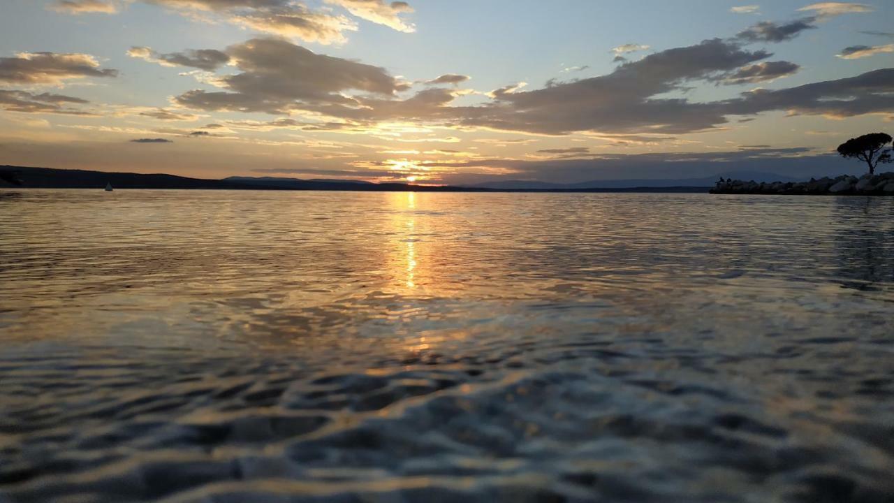 Apartman Katnic By The Beach Crikvenica Bagian luar foto